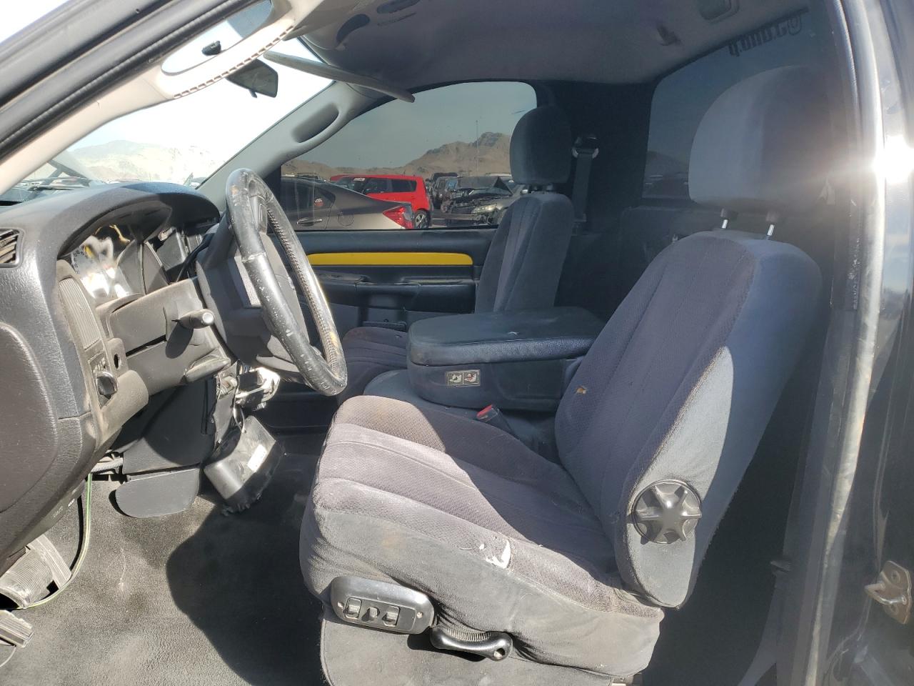 2005 Dodge RAM VIN 1D7HA16D95J517949 Copart auction photo, all over damage thumbnail 7