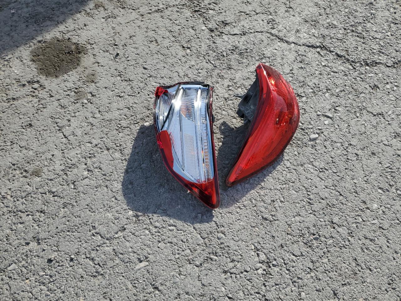 2020 Acura MDX VIN 5J8YD3H3XLL002849 Copart auction photo, rear end damage thumbnail 13