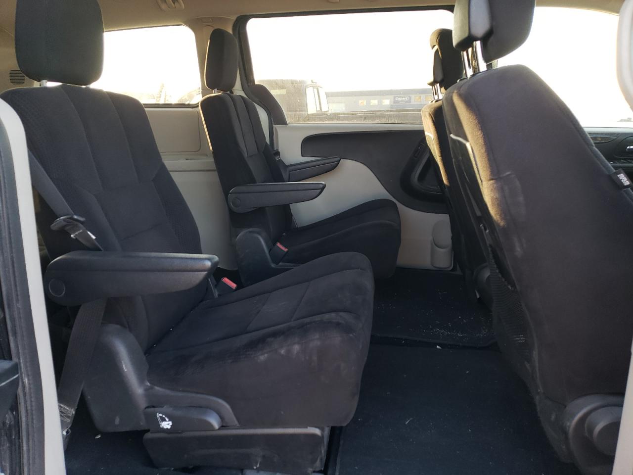 2011 Dodge Caravan VIN 2D4RN3DGXBR626314 Copart auction photo, front end damage thumbnail 11