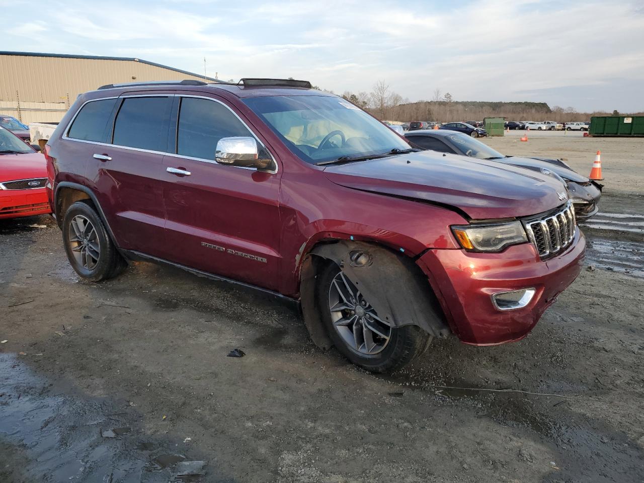 2017 Jeep Grand Cherokee VIN 1C4RJEBG4HC915682 Copart auction photo, side / front end damage thumbnail 4