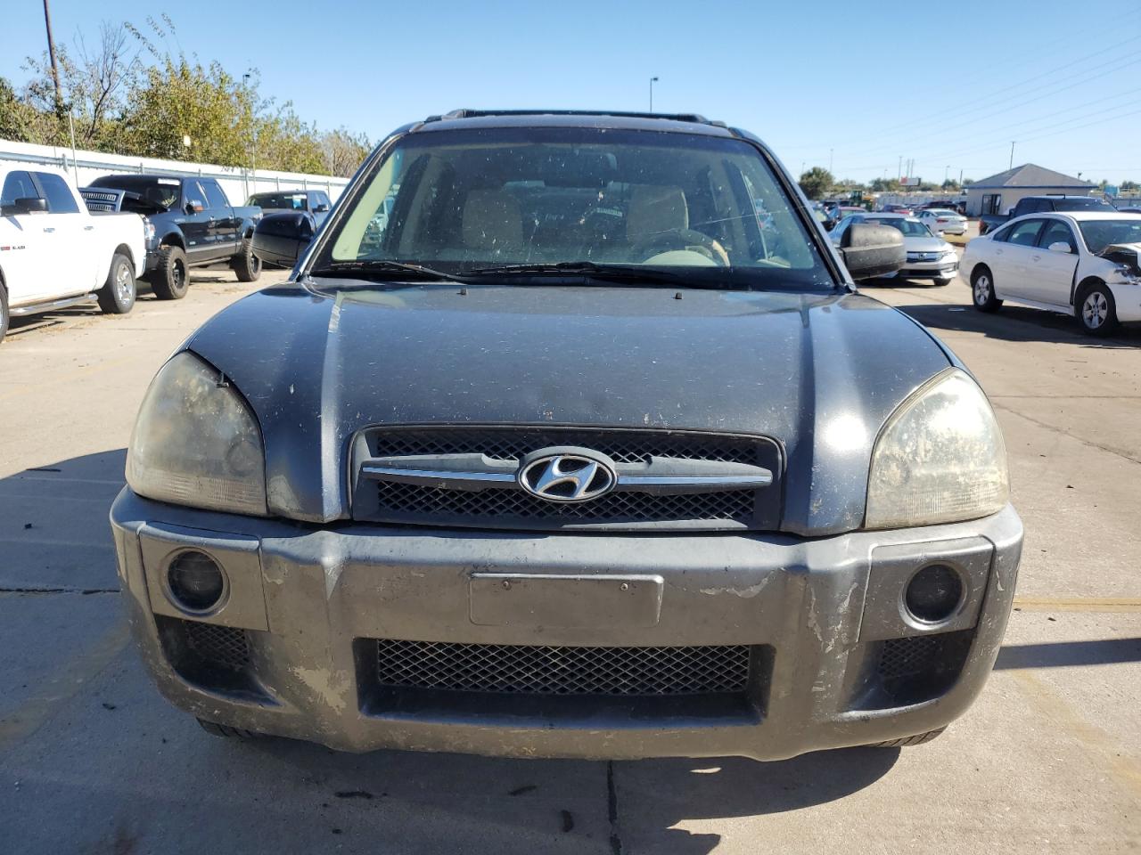 2008 Hyundai Tucson VIN KM8JM12B18U894443 Copart auction photo, side / minor dent/scratches damage thumbnail 5