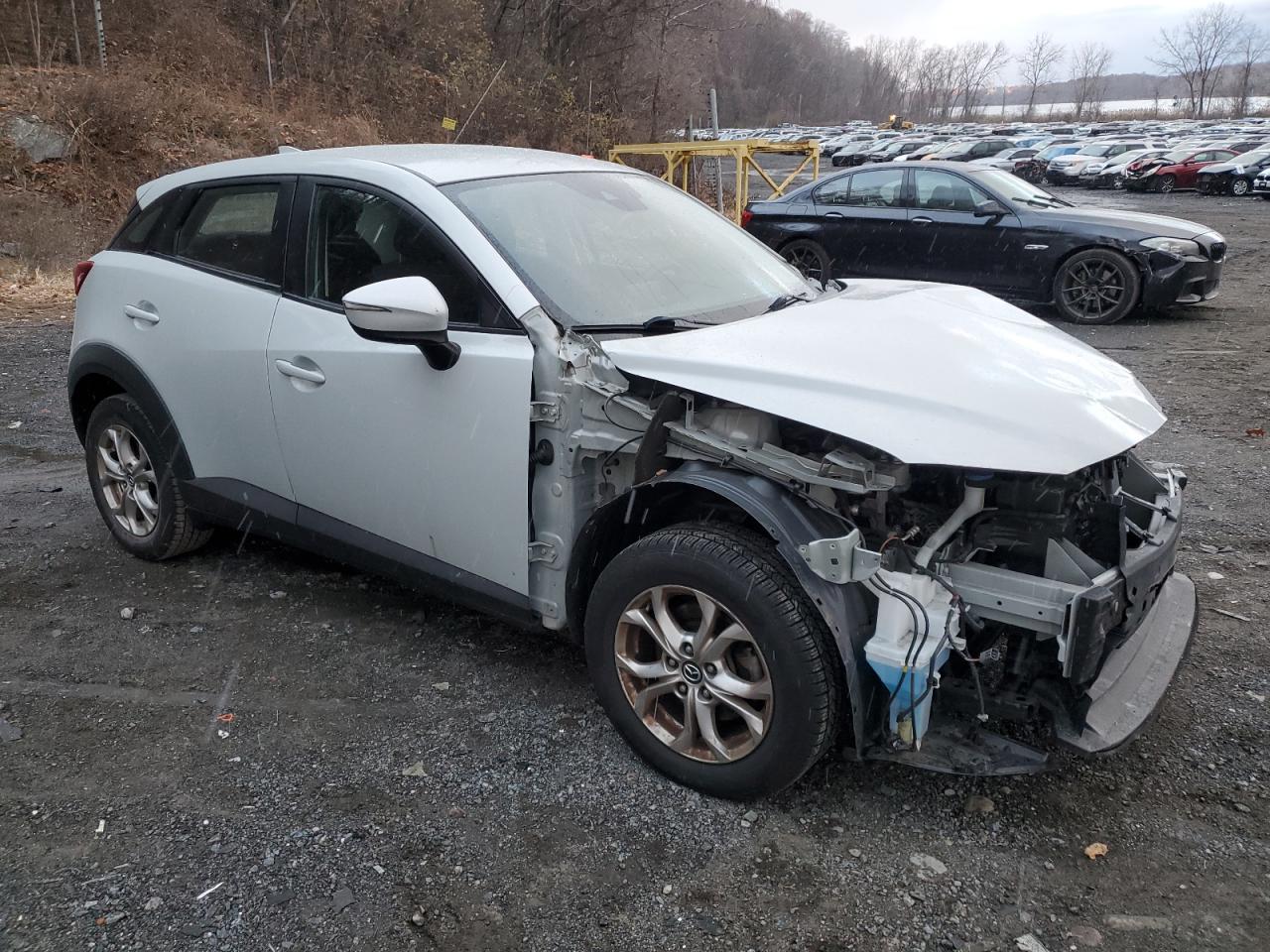 2019 Mazda CX-3 VIN JM1DKFB73K1426755 Copart auction photo, front end / minor dent/scratches damage thumbnail 4