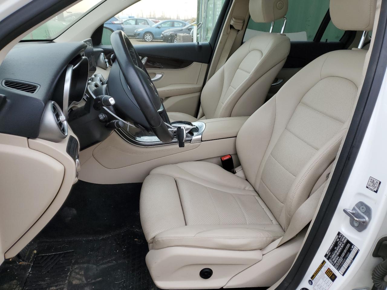 2017 Mercedes-Benz GLC VIN WDC0G4KB4HF174464 Copart auction photo, front end / minor dent/scratches damage thumbnail 7