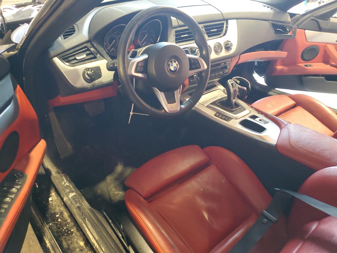 2015 BMW Z4 VIN WBALM7C52FJ799104 Copart auction photo, all over damage thumbnail 8