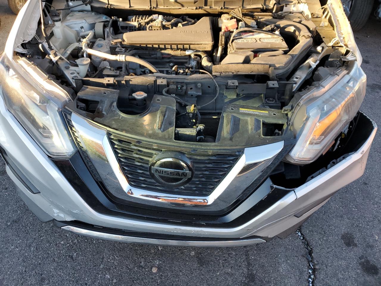 2019 Nissan Rogue VIN KNMAT2MV4KP533539 Copart auction photo, all over damage thumbnail 11