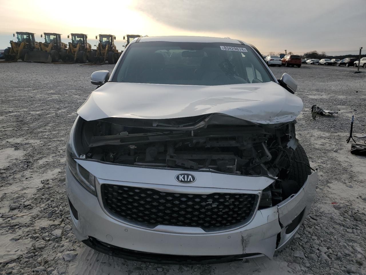 2018 KIA Sedona VIN KNDMB5C11J6351527 Copart auction photo, front end / side damage thumbnail 5