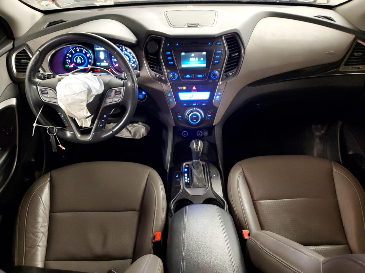 2015 Hyundai Santa Fe VIN 5XYZU3LB0FG264459 Copart auction photo, front end / side damage thumbnail 8