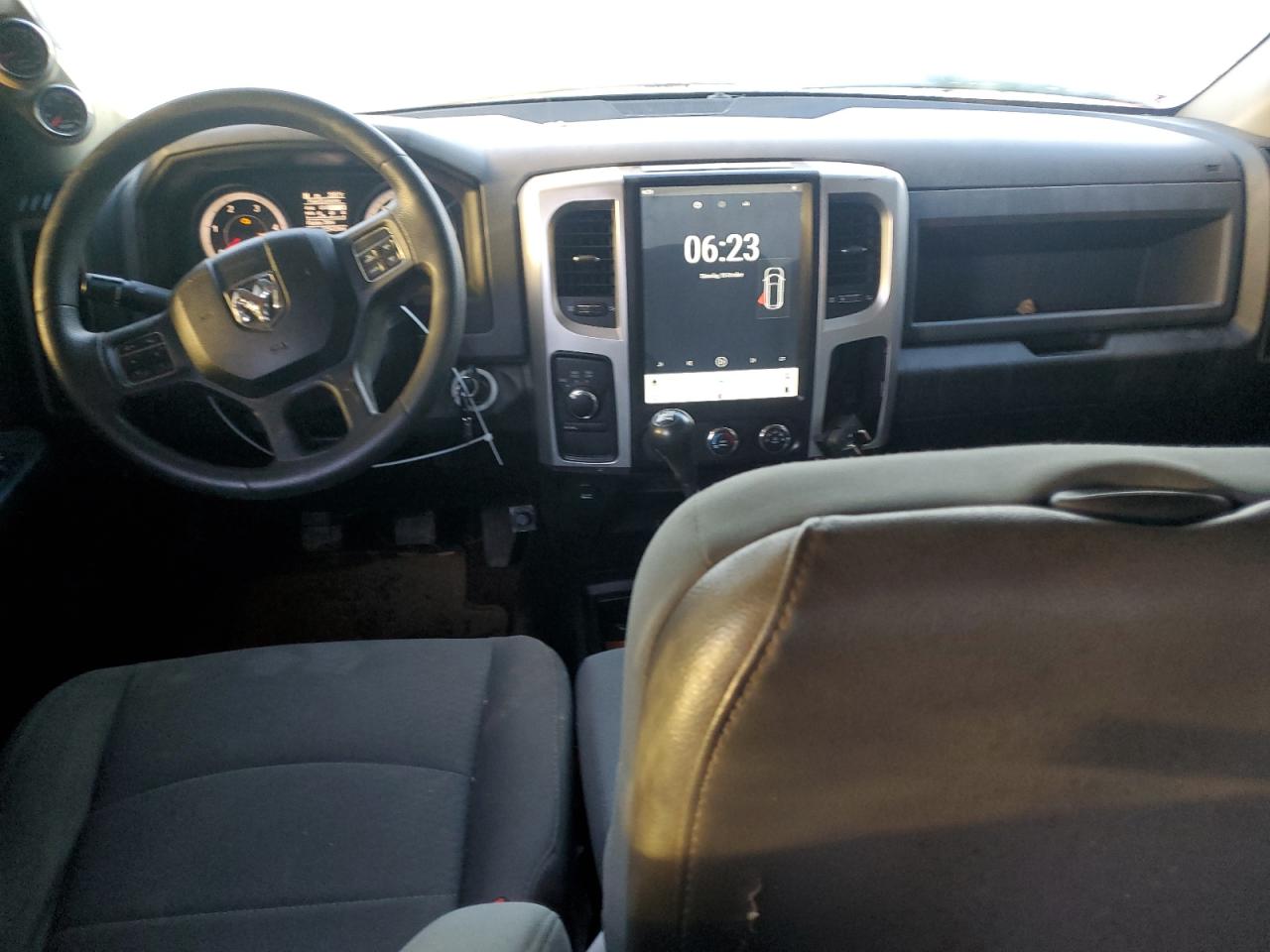 2015 RAM 2500 VIN 3C6UR5CL2FG594127 Copart auction photo, water/flood damage thumbnail 8