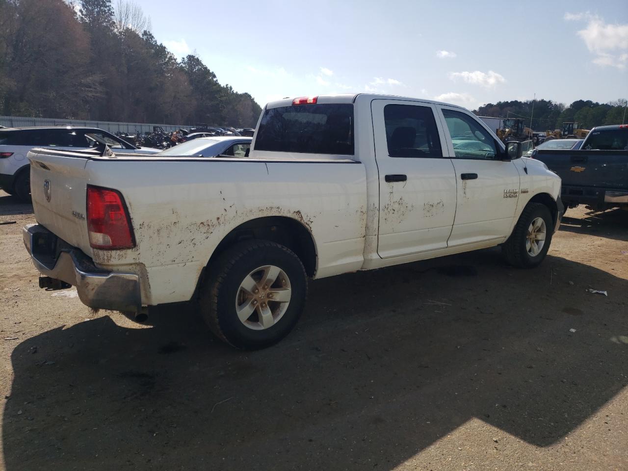 2018 RAM 1500 VIN 1C6RR7STXJS138459 Copart auction photo, side damage thumbnail 3