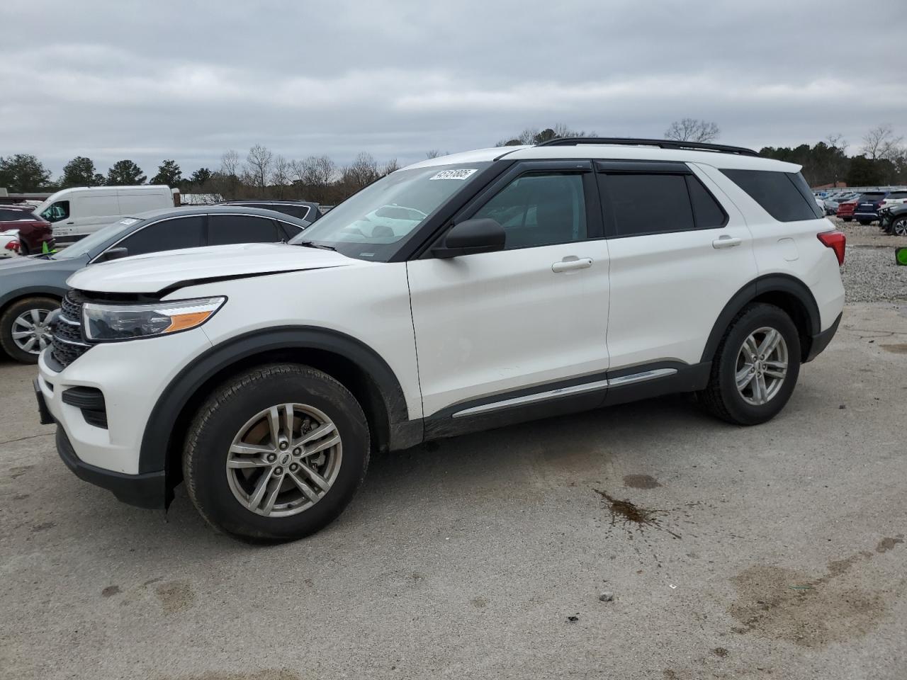 2021 Ford Explorer VIN 1FMSK7DH9MGC01805