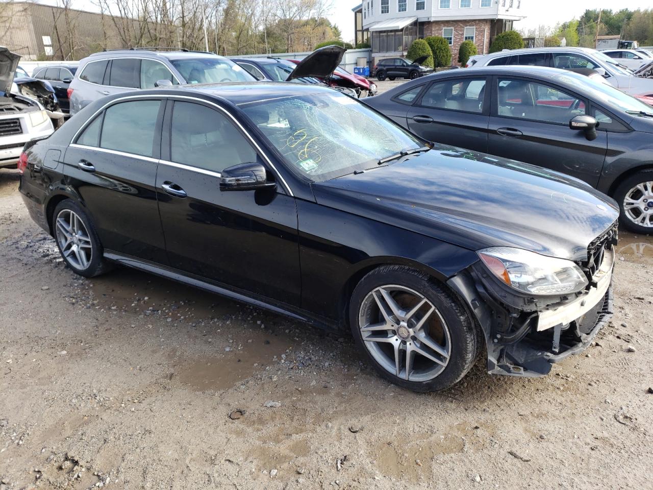 2014 Mercedes-Benz E-klasse VIN WDDHF5KB0EB041243 Copart auction photo, front end / mechanical damage thumbnail 4