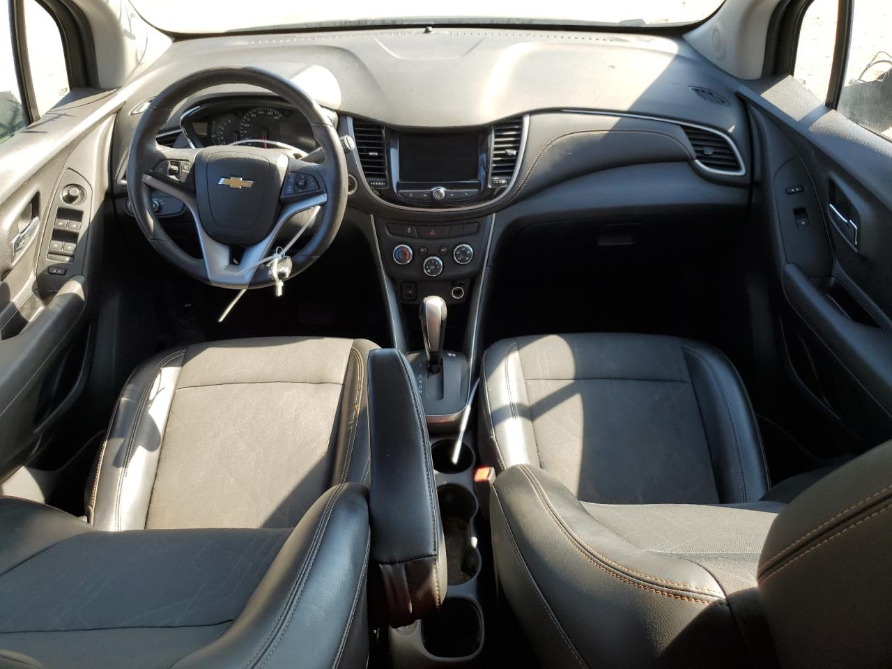 2018 Chevrolet Trax VIN 3GNCJLSB4JL244501 Copart auction photo, front end damage thumbnail 8