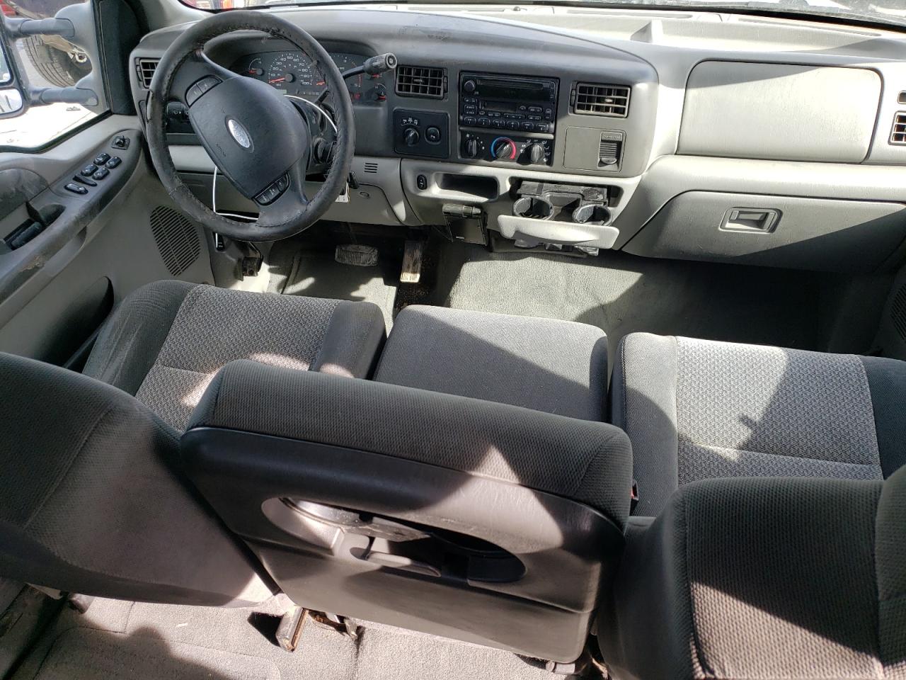 2003 Ford F250 VIN 1FTNW21F23EA99897 Copart auction photo, front end / hail damage thumbnail 8