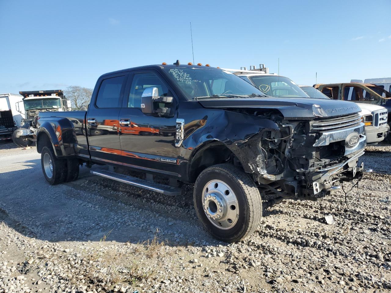 2018 Ford F450 VIN 1FT9W4DT1JED24368 Copart auction photo, front end damage thumbnail 4