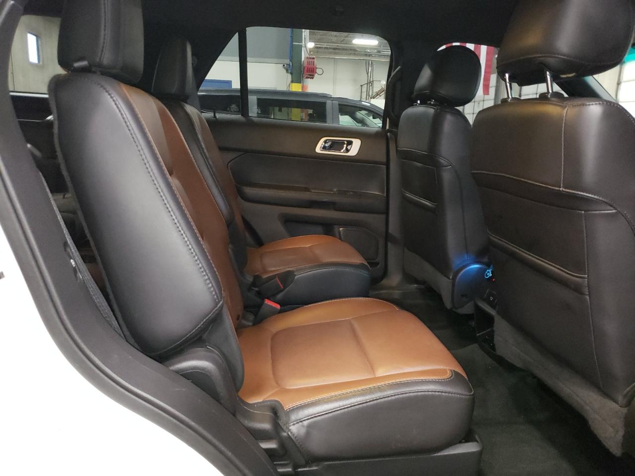2015 Ford Explorer VIN 1FM5K8F8XFGB02218 Copart auction photo, rear end damage thumbnail 11