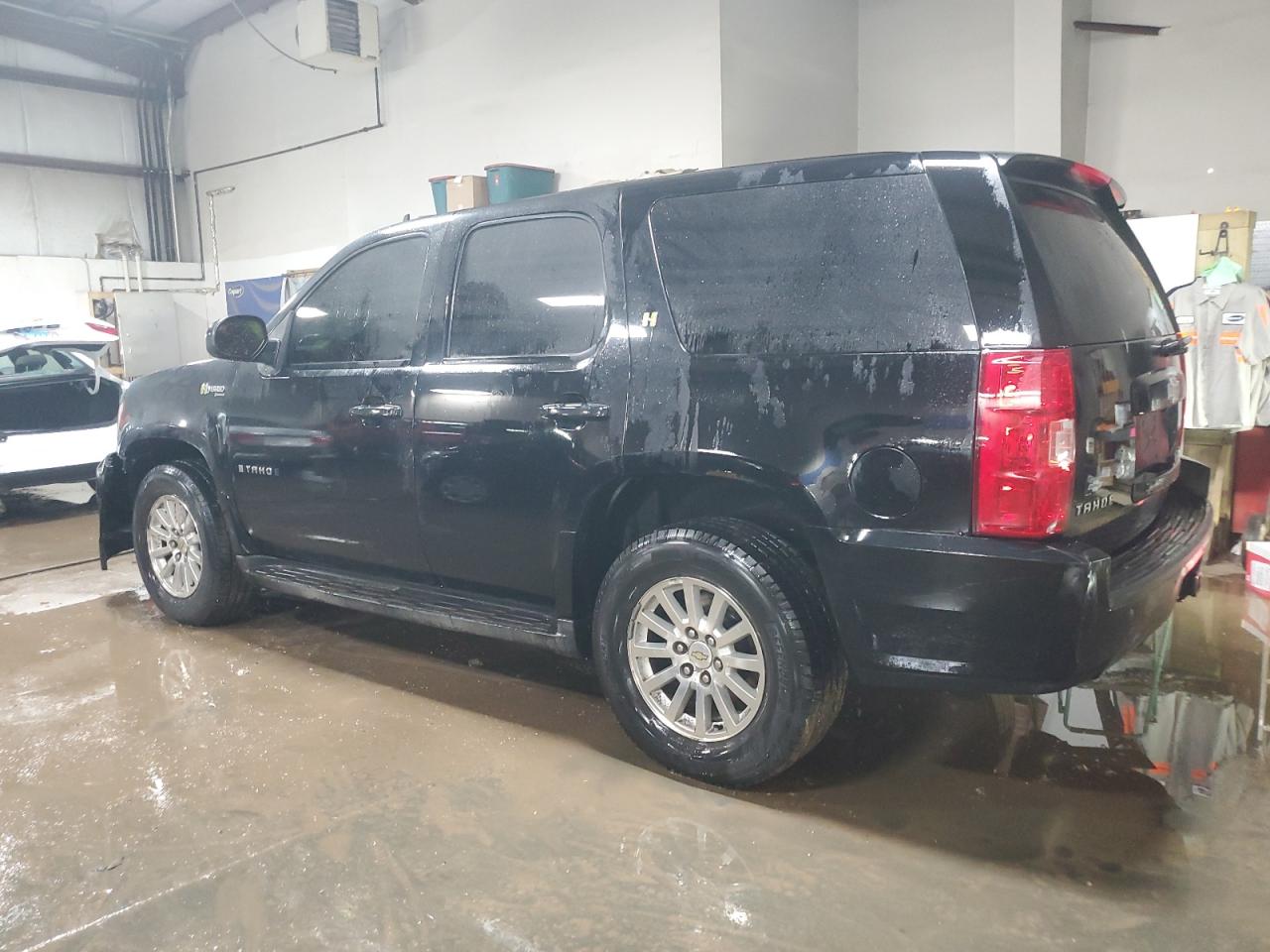 2009 Chevrolet Tahoe VIN 1GNFK13529R106242 Copart auction photo, front end damage thumbnail 2