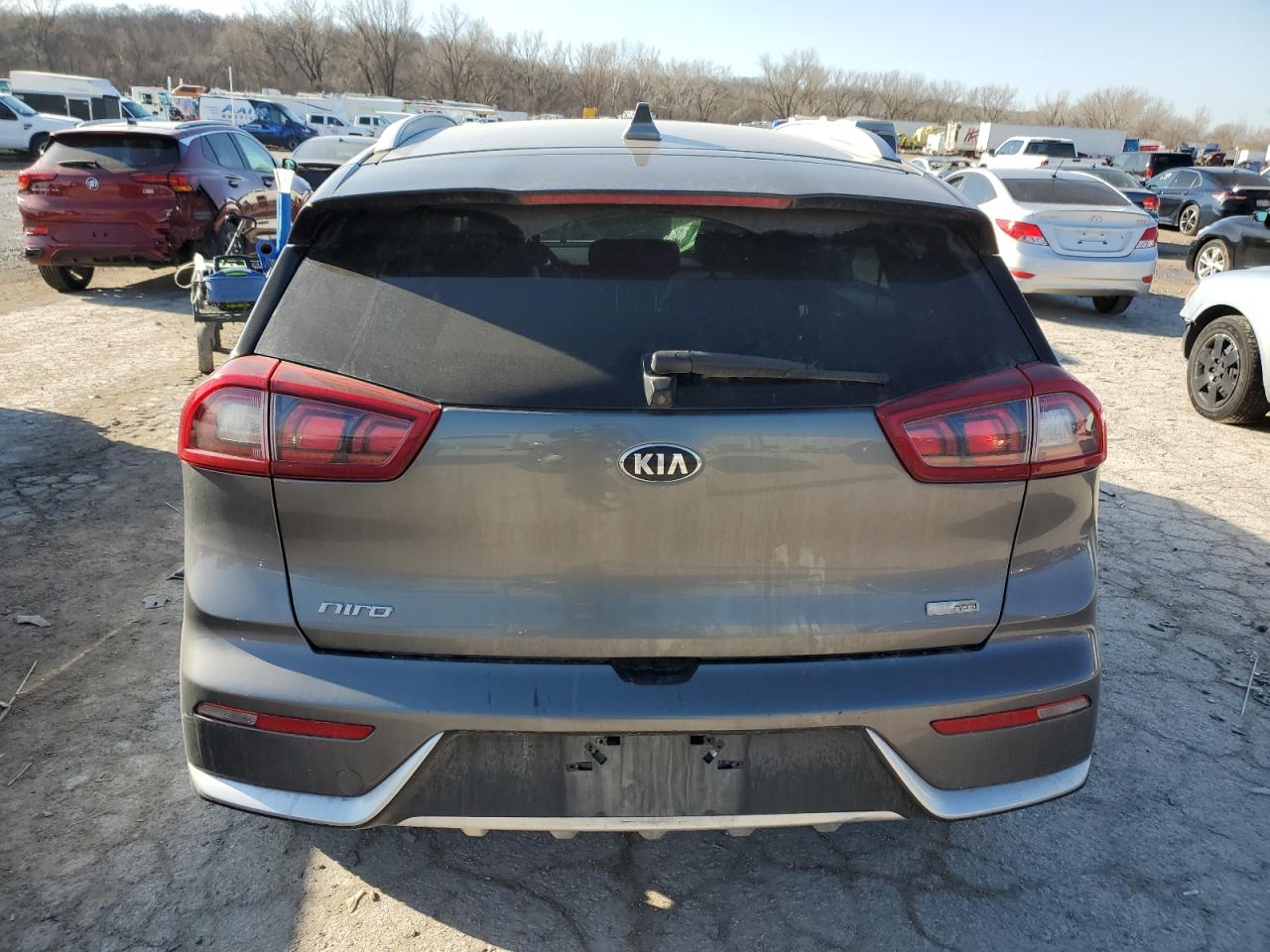 2017 KIA Niro VIN KNDCB3LC8H5092455 Copart auction photo, front end damage thumbnail 6