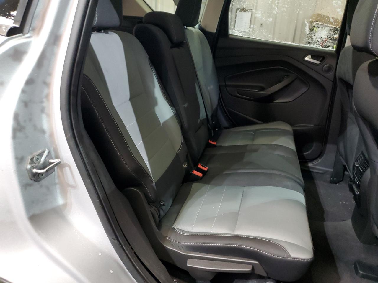 2016 Ford Escape VIN 1FMCU9GX2GUA57517 Copart auction photo, rear end / minor dent/scratches damage thumbnail 11