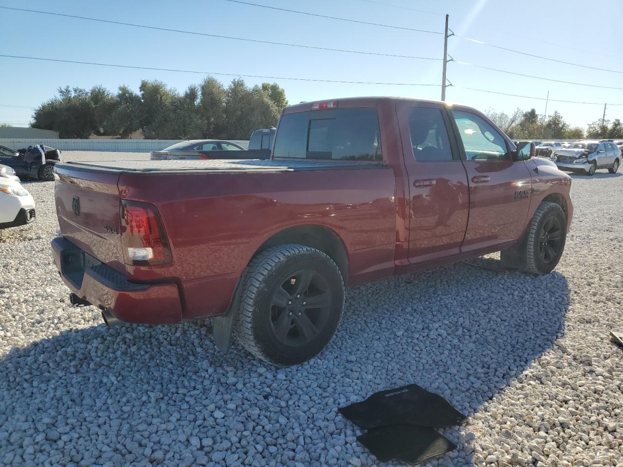2015 RAM 1500 VIN 1C6RR7HT8FS552256 Copart auction photo, side damage thumbnail 3