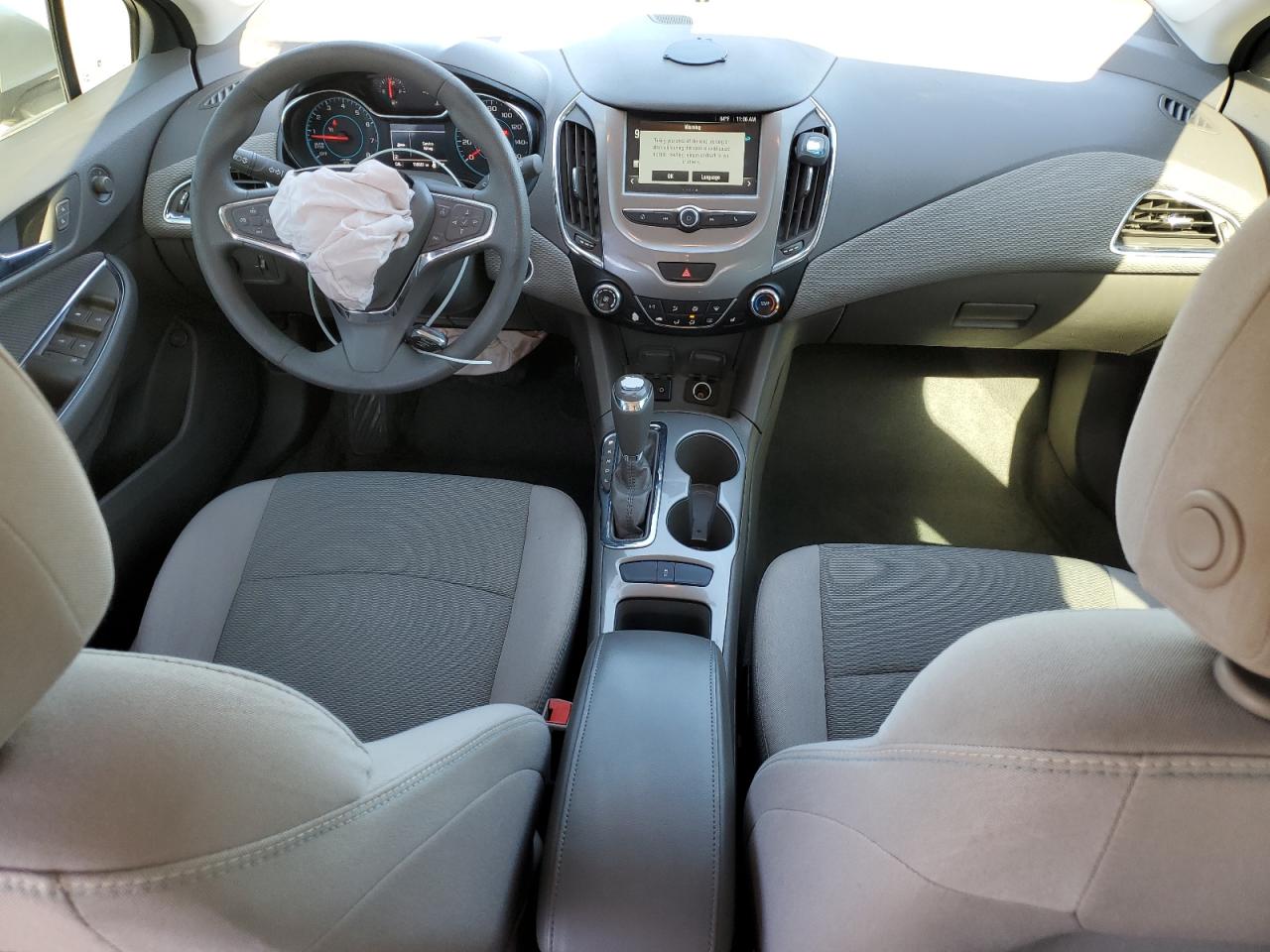 2017 Chevrolet Cruze VIN 1G1BE5SM1H7177529 Copart auction photo, front end damage thumbnail 8