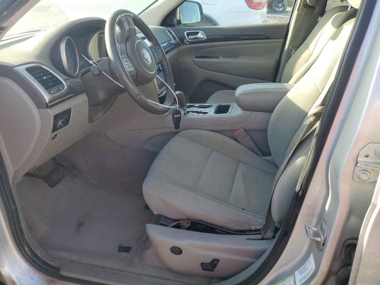 2011 Jeep Grand Cherokee VIN 1J4RS4GG3BC564037 Copart auction photo, front end damage thumbnail 7