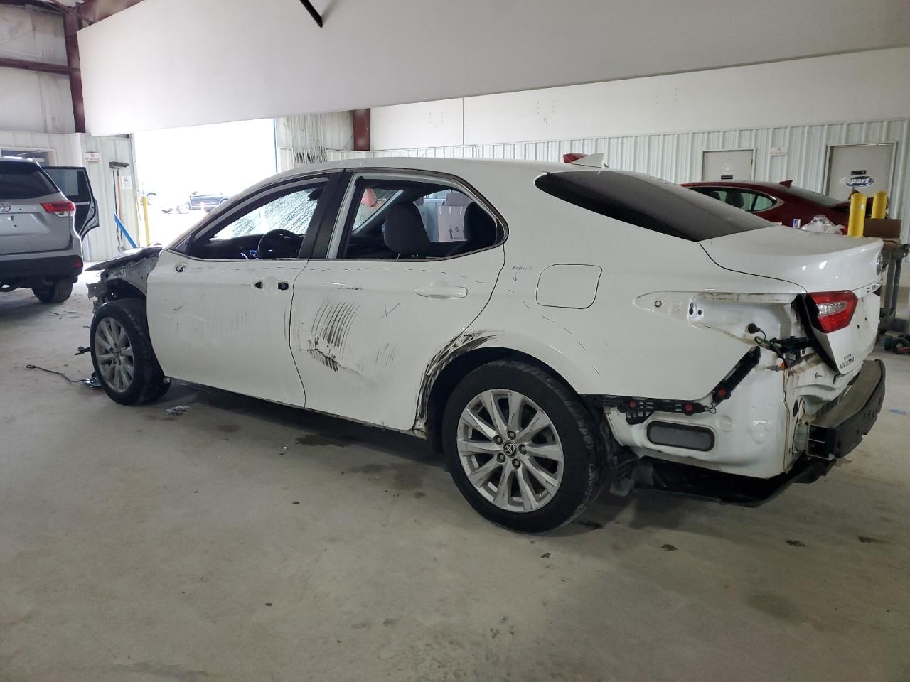 2020 Toyota Camry VIN 4T1C11AK8LU365504 Copart auction photo, front end / rear end damage thumbnail 2