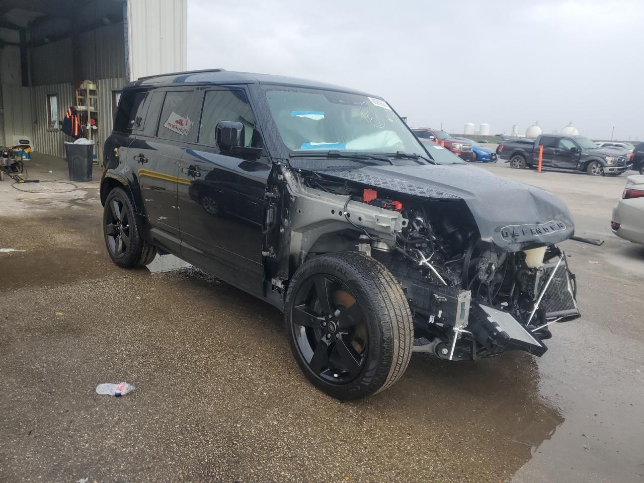 2024 Land Rover Defender VIN SALE27EU0R2352199 Copart auction photo, front end damage thumbnail 4
