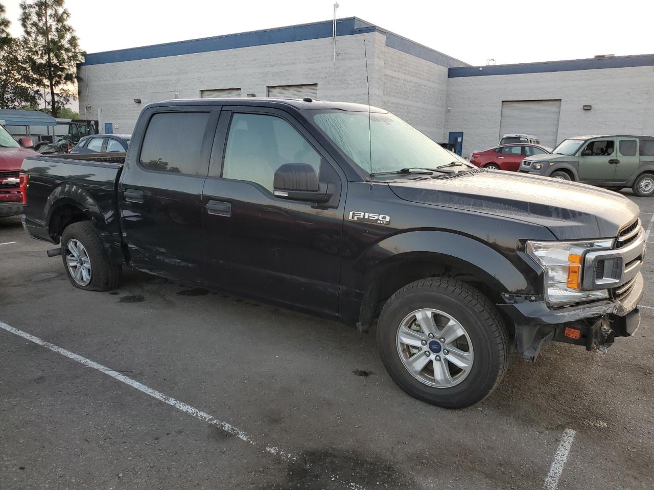 2018 Ford F-150 VIN 1FTEW1CP9JKD08485 Copart auction photo, all over damage thumbnail 4