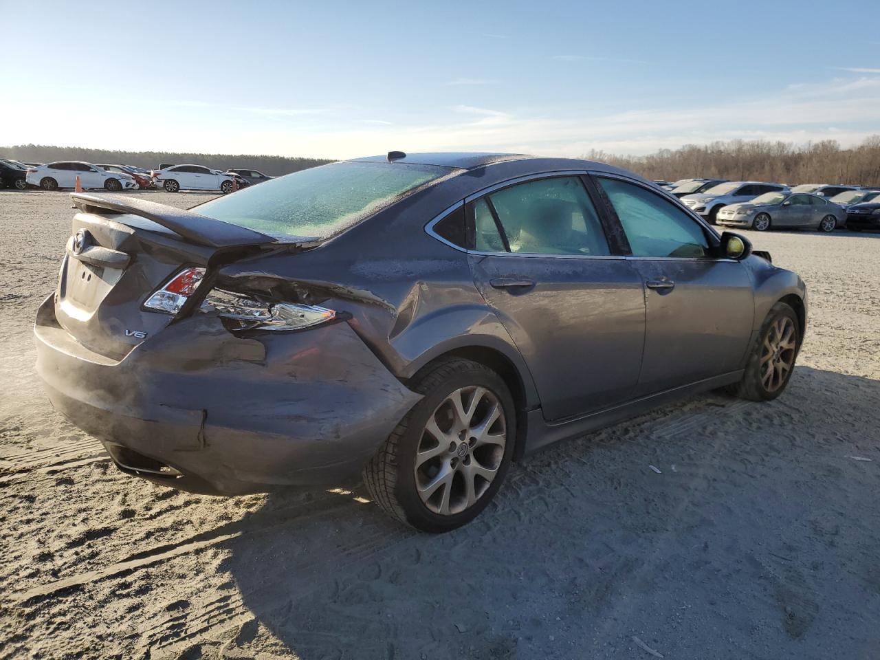 2009 Mazda 6 VIN 1YVHP82BX95M02596 Copart auction photo, rear end / front end damage thumbnail 3