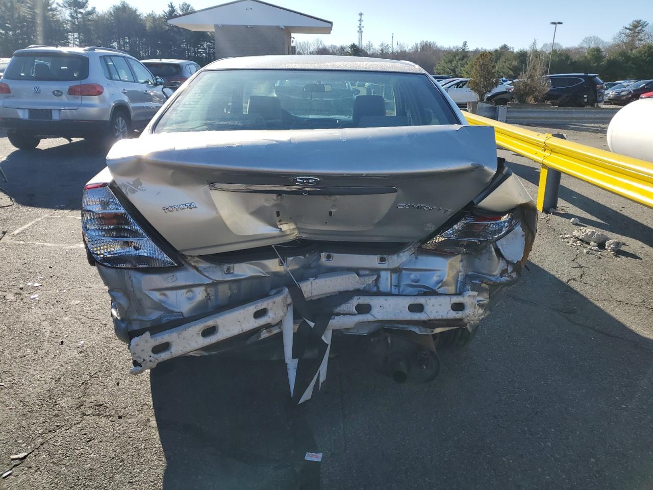 2002 Toyota Camry VIN 4T1BE32K22U570518 Copart auction photo, rear end damage thumbnail 6