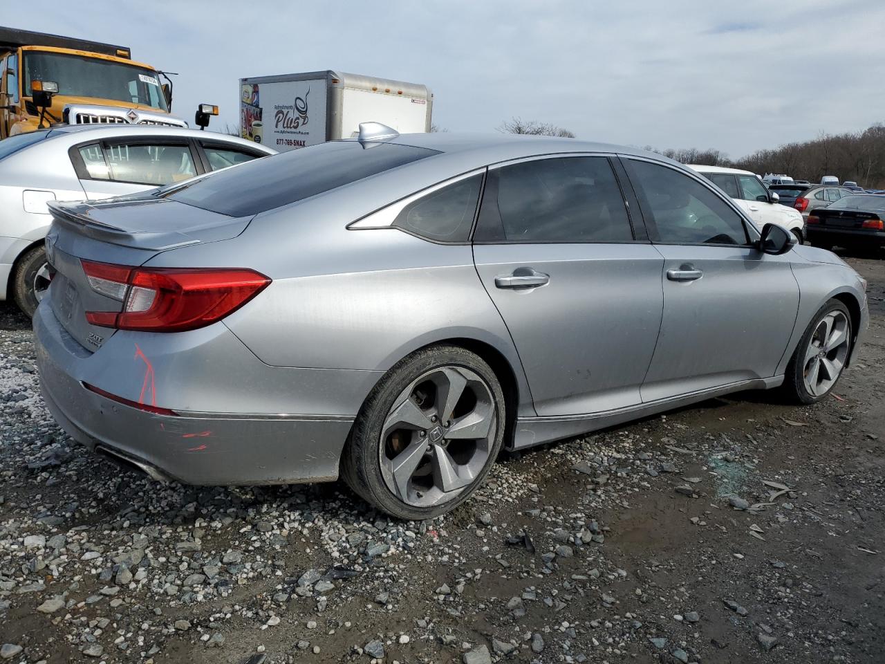 2019 Honda Accord VIN 1HGCV2F90KA013913 Copart auction photo, side damage thumbnail 3