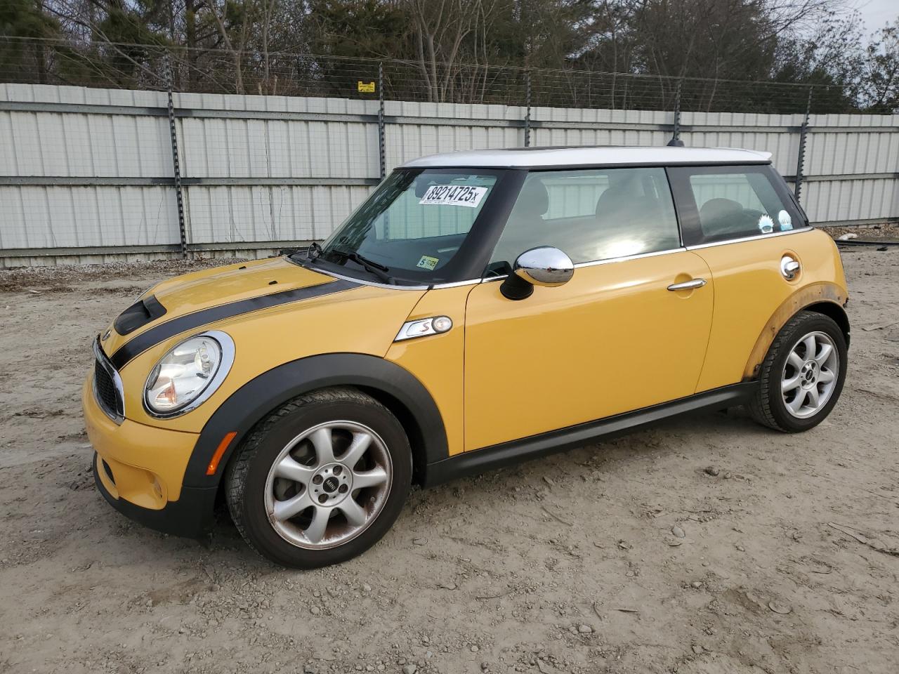 2008 MINI Cooper VIN WMWMF735X8TV36624