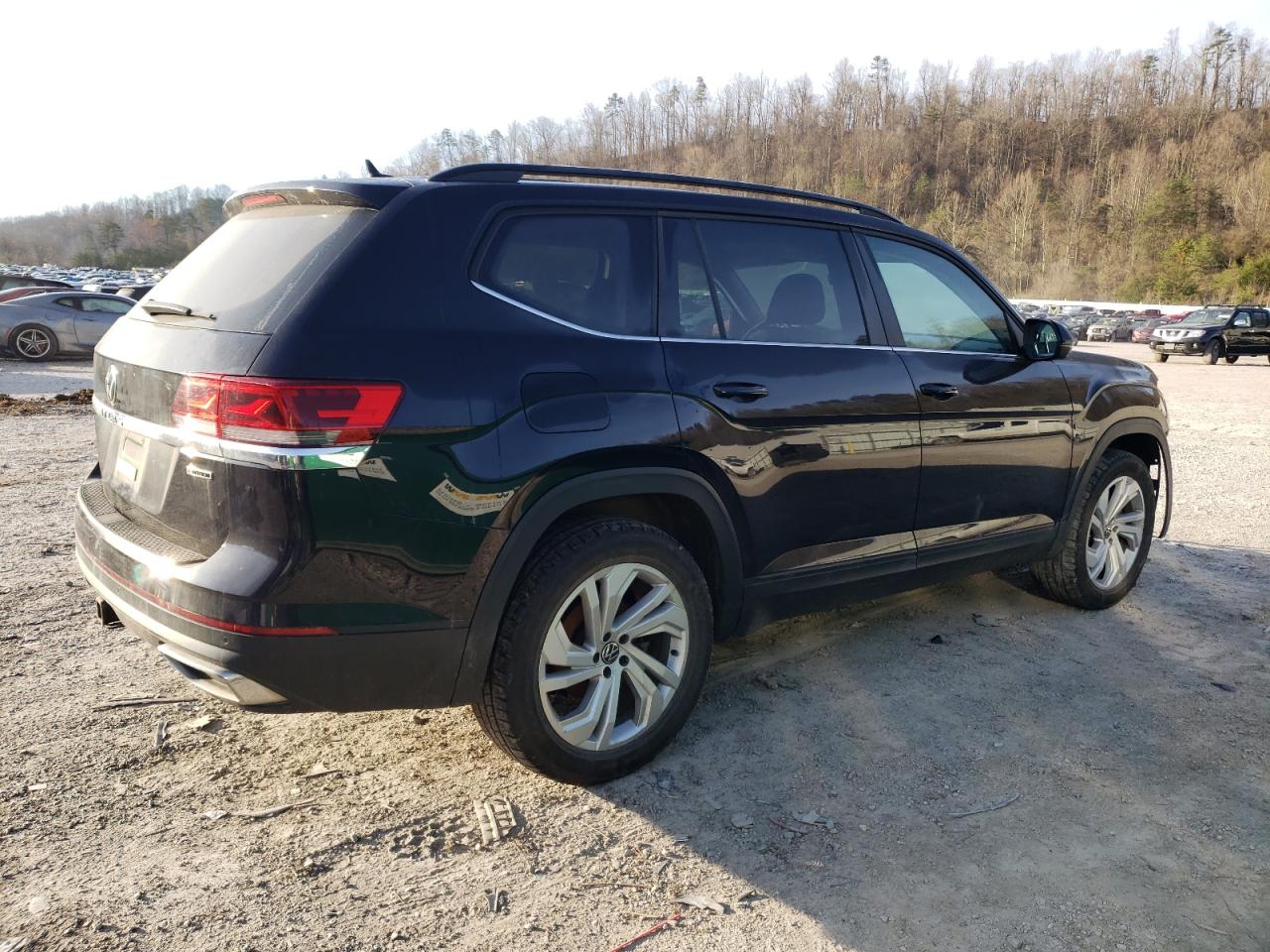 2021 Volkswagen Atlas VIN 1V2KR2CA4MC539903 Copart auction photo, front end damage thumbnail 3