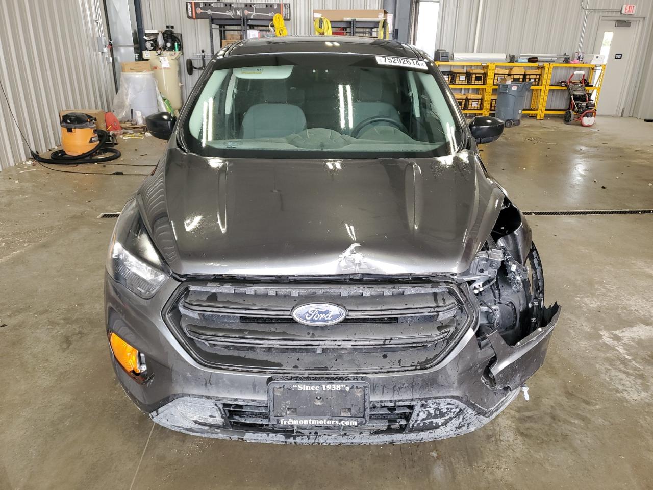 2019 Ford Escape VIN 1FMCU0F73KUB48916 Copart auction photo, front end damage thumbnail 5
