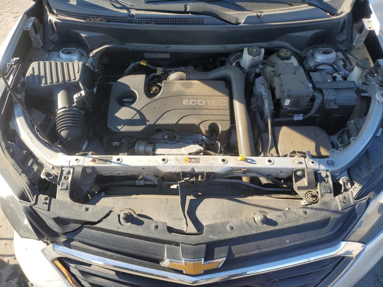 2019 Chevrolet Equinox VIN 2GNAXJEV6K6255330 Copart auction photo, front end / undercarriage damage thumbnail 12