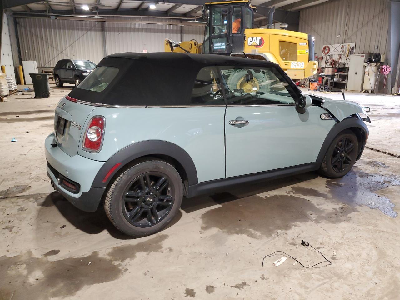 2014 MINI Cooper VIN WMWZP3C59ET707581 Copart auction photo, front end / side damage thumbnail 3