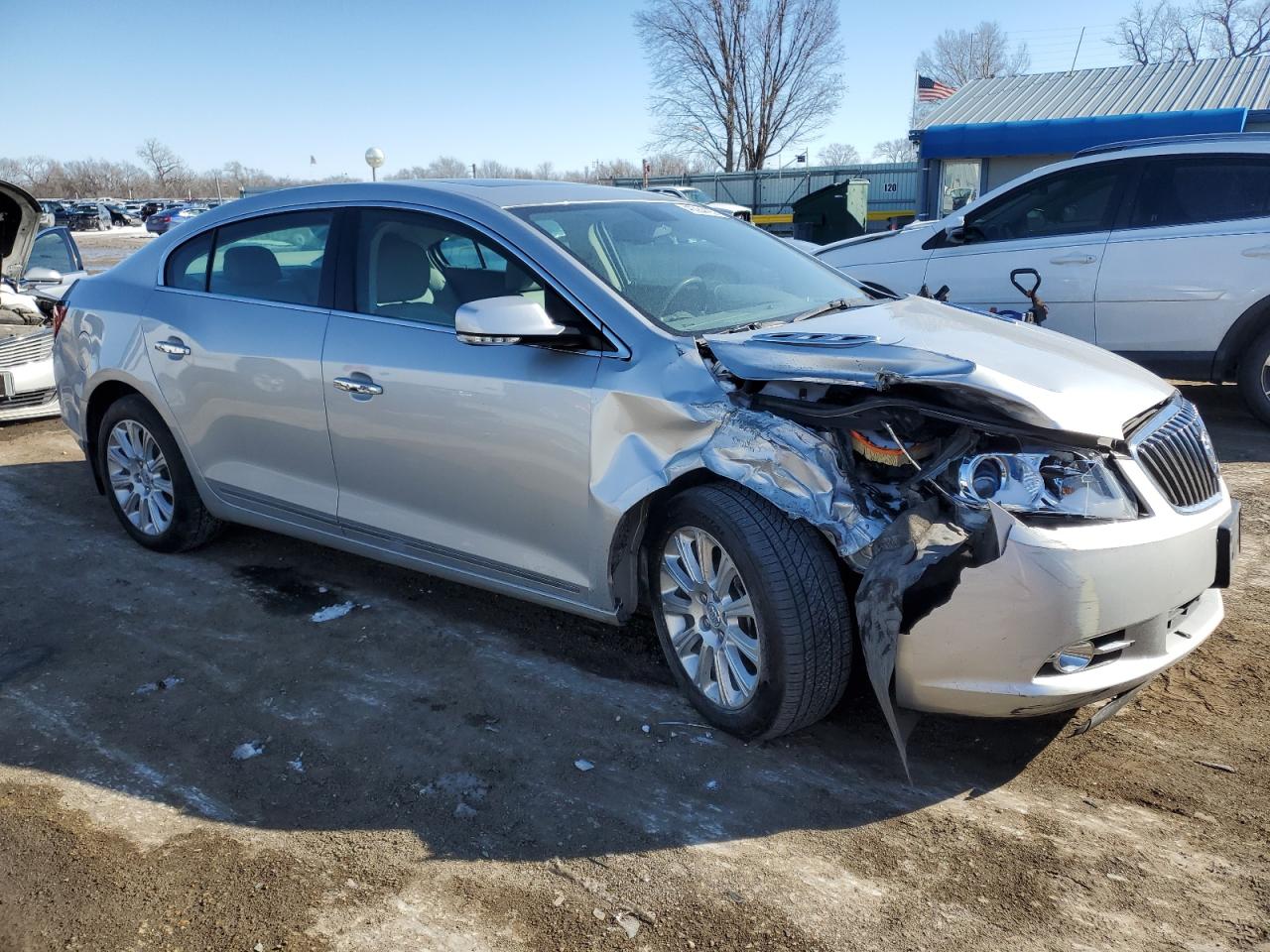 2013 Buick LaCrosse VIN 1G4GC5E39DF244539 Copart auction photo, front end / mechanical damage thumbnail 4