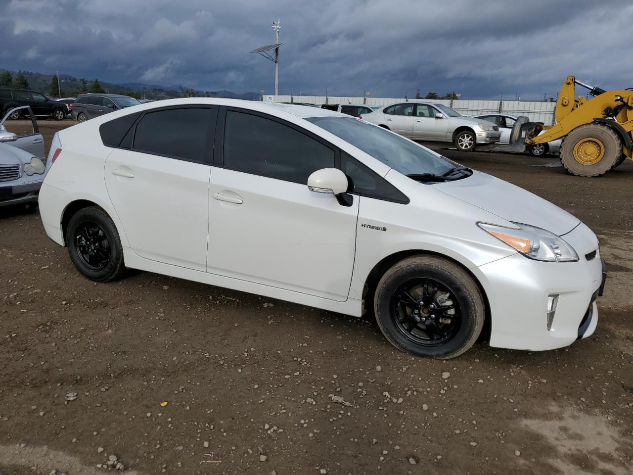 2013 Toyota Prius VIN JTDKN3DU7D0339997 Copart auction photo, vandalism damage thumbnail 4