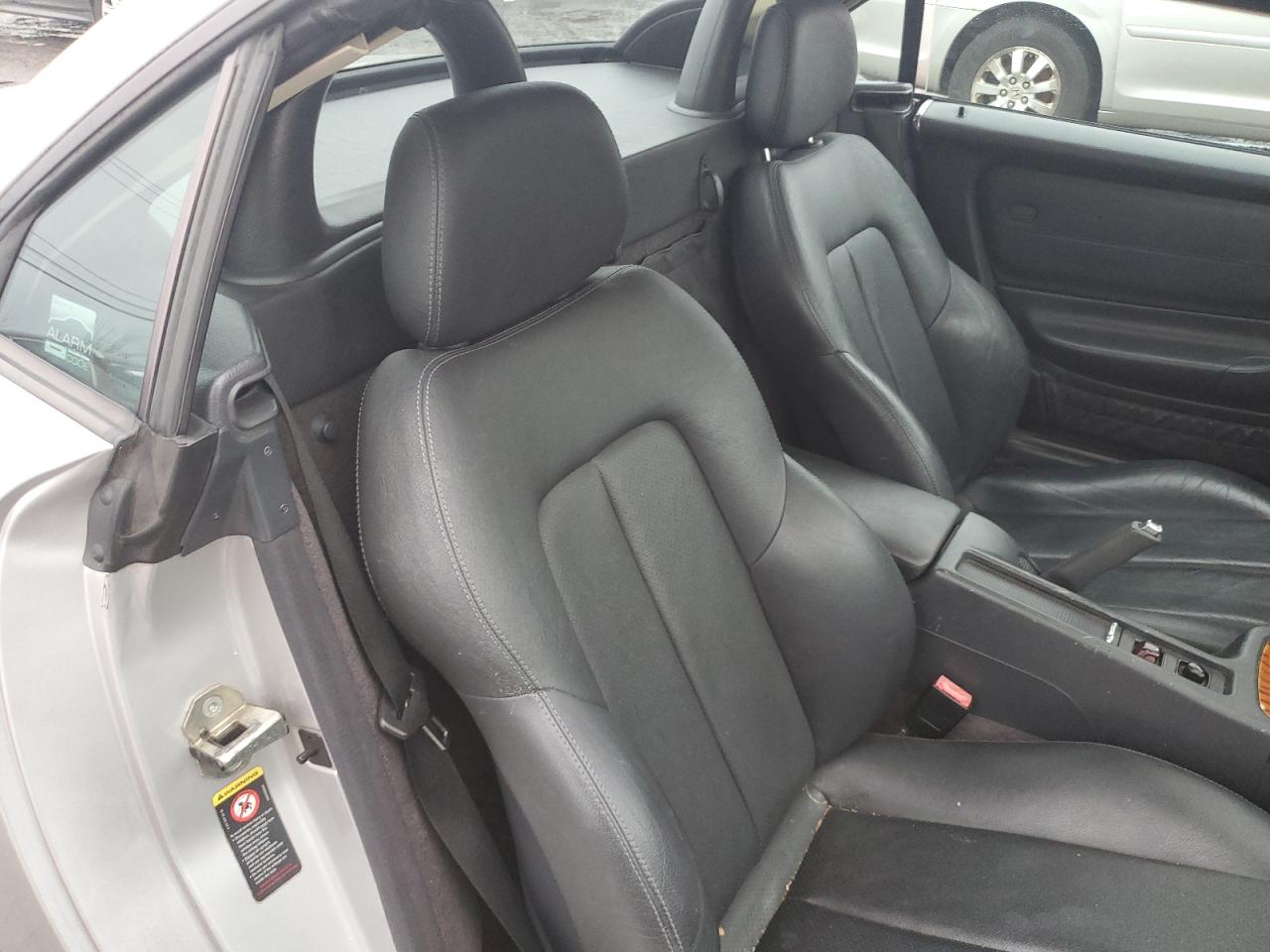 2003 Mercedes-Benz SLK-klasse VIN WDBKK65F33F276885 Copart auction photo, front end / minor dent/scratches damage thumbnail 10