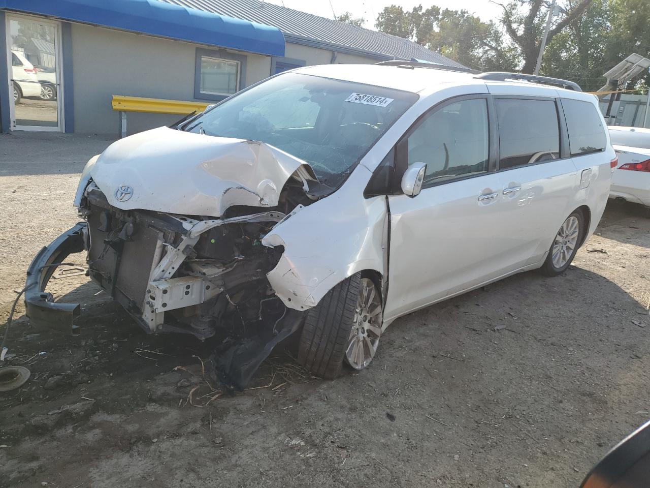 2011 Toyota Sienna VIN 5TDYK3DC7BS065589