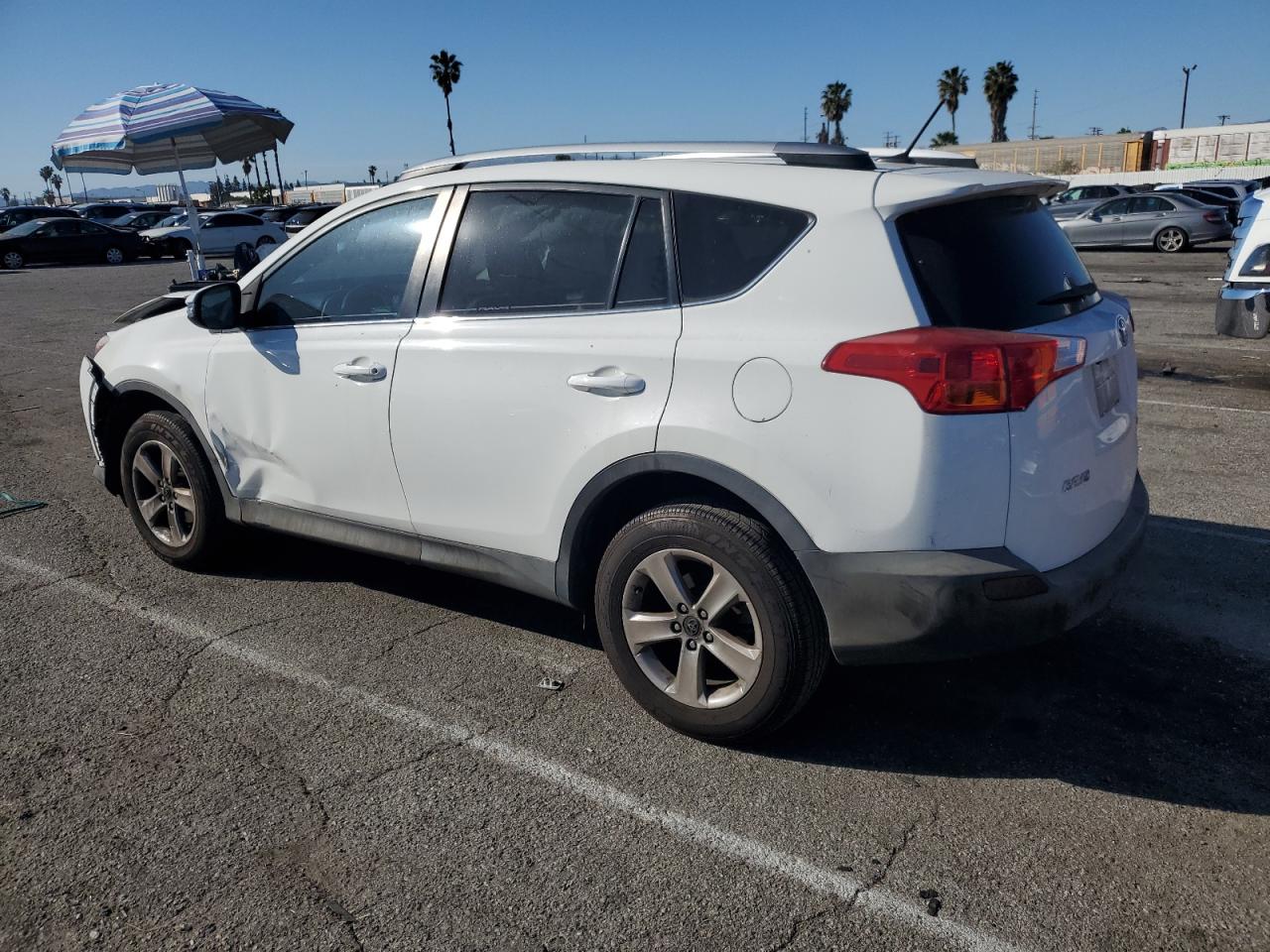 2015 Toyota RAV 4 VIN 2T3WFREV1FW178215 Copart auction photo, front end / side damage thumbnail 2