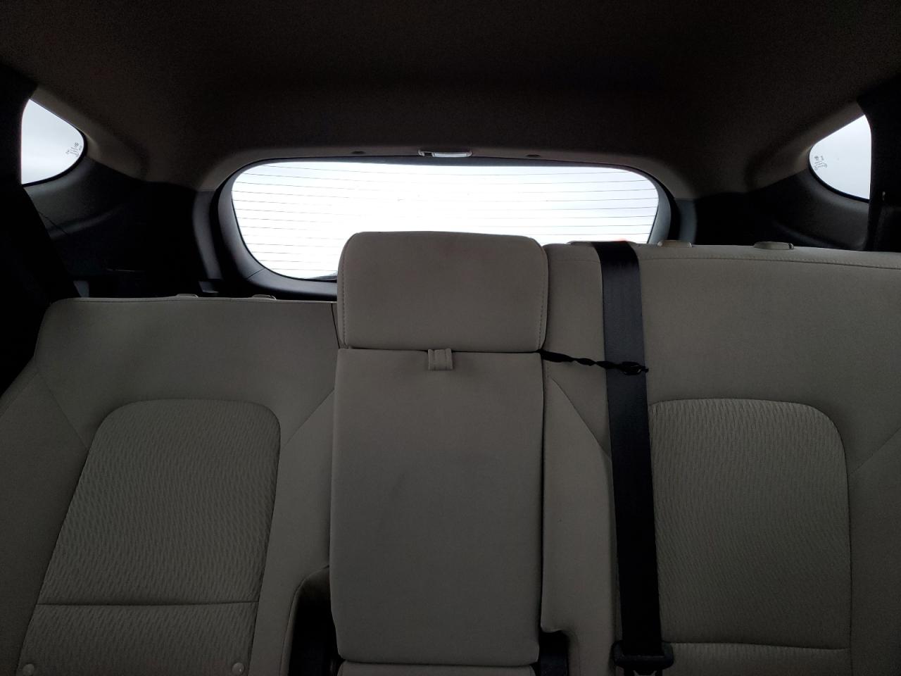 2017 Hyundai Santa Fe VIN 5XYZTDLB3HG465722 Copart auction photo, front end damage thumbnail 10