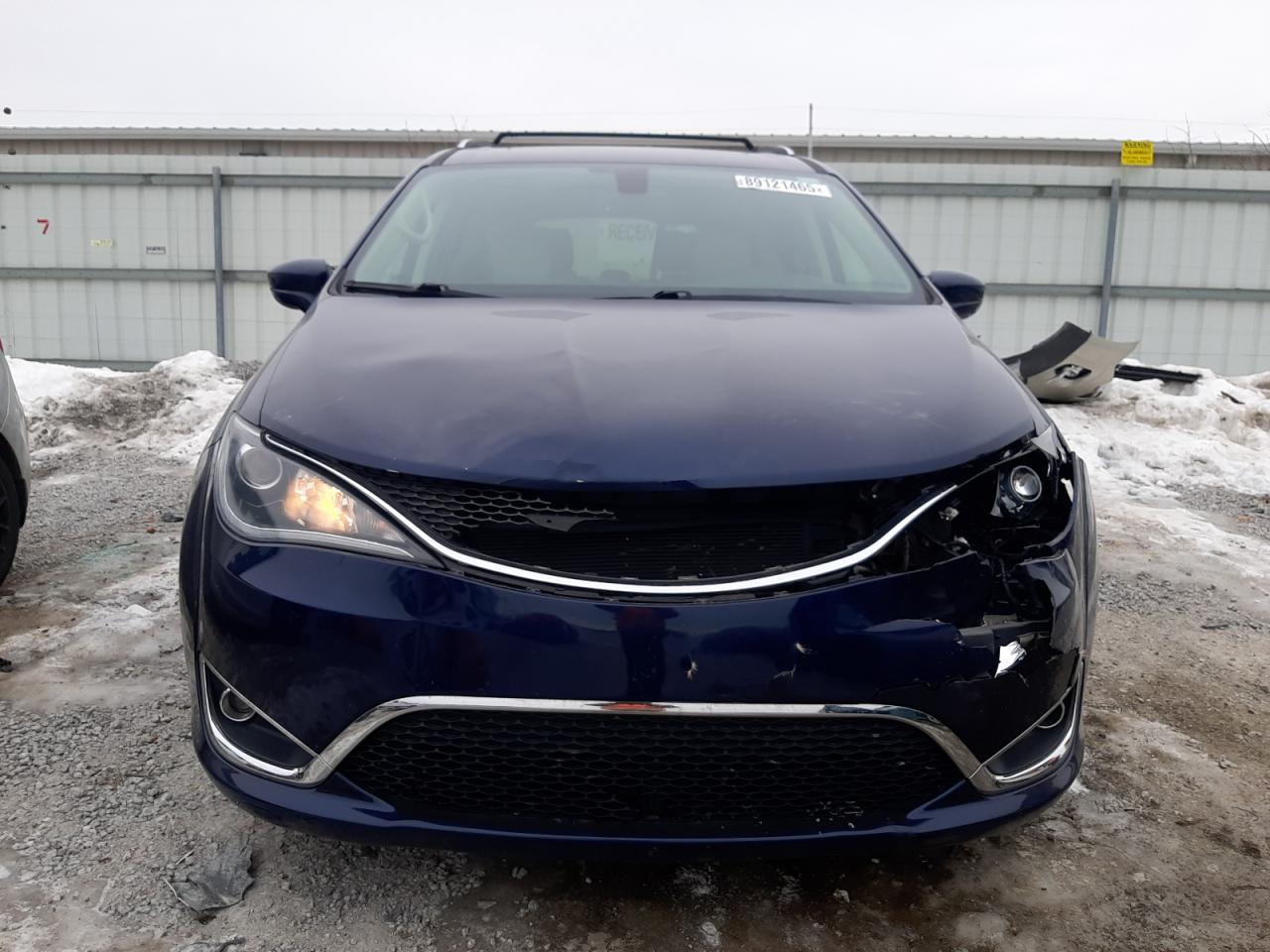 2018 Chrysler Pacifica VIN 2C4RC1EG5JR235107 Copart auction photo, front end damage thumbnail 5