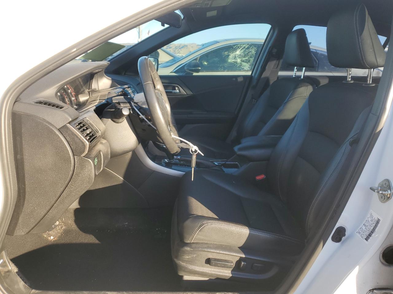 2017 Honda Accord VIN 1HGCR2F59HA262236 Copart auction photo, front end / side damage thumbnail 7