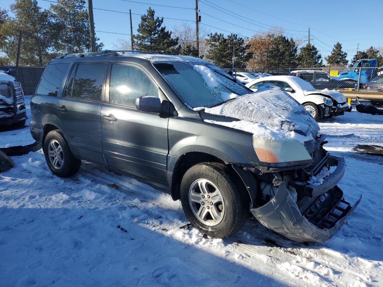 2004 Honda Pilot VIN 2HKYF18714H601886 Copart auction photo, all over damage thumbnail 4