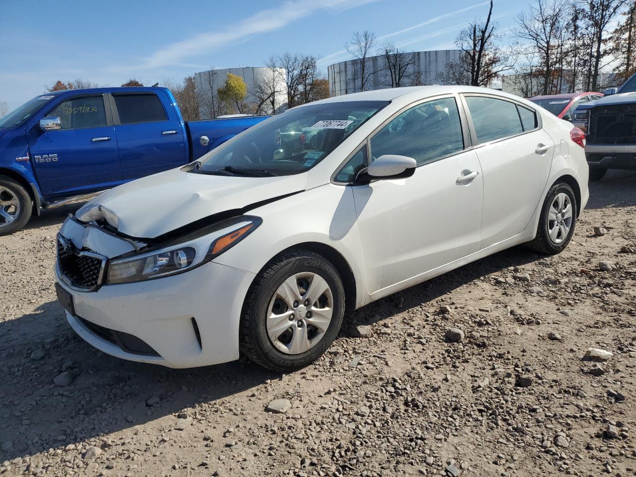 2017 KIA Forte VIN 3KPFK4A74HE088528