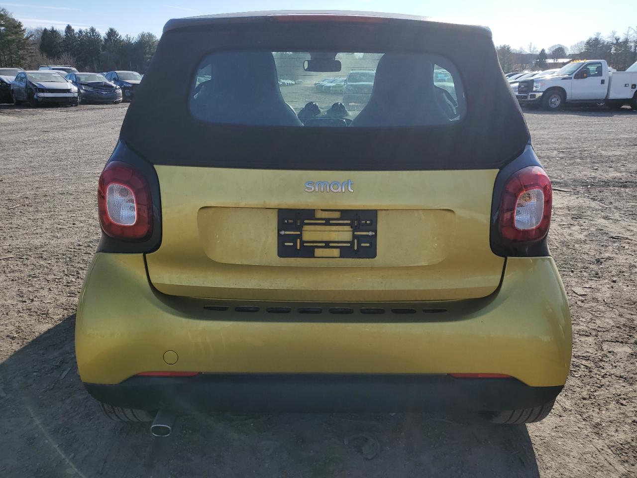 2017 Smart Fortwo VIN WMEFK5DA5HK146190 Copart auction photo, normal wear damage thumbnail 6