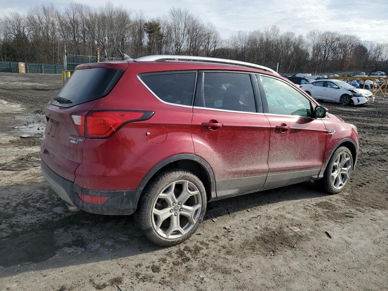 2019 Ford Escape VIN 1FMCU9J97KUB77445 Copart auction photo, top/roof / front end damage thumbnail 3
