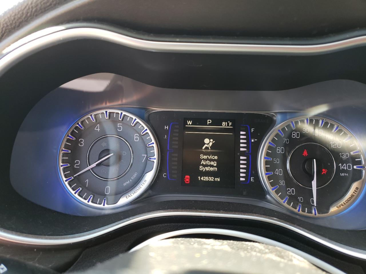 2015 Chrysler 200 VIN 1C3CCCAB4FN571187 Copart auction photo, front end / hail damage thumbnail 9