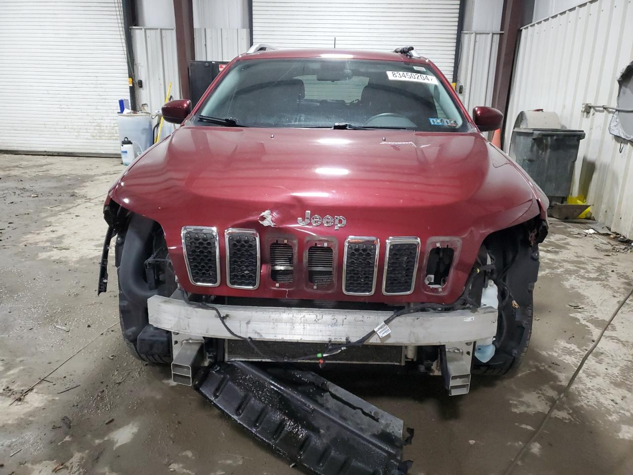 2019 Jeep Grand Cherokee VIN 1C4PJMLX8KD125819 Copart auction photo, front end damage thumbnail 5